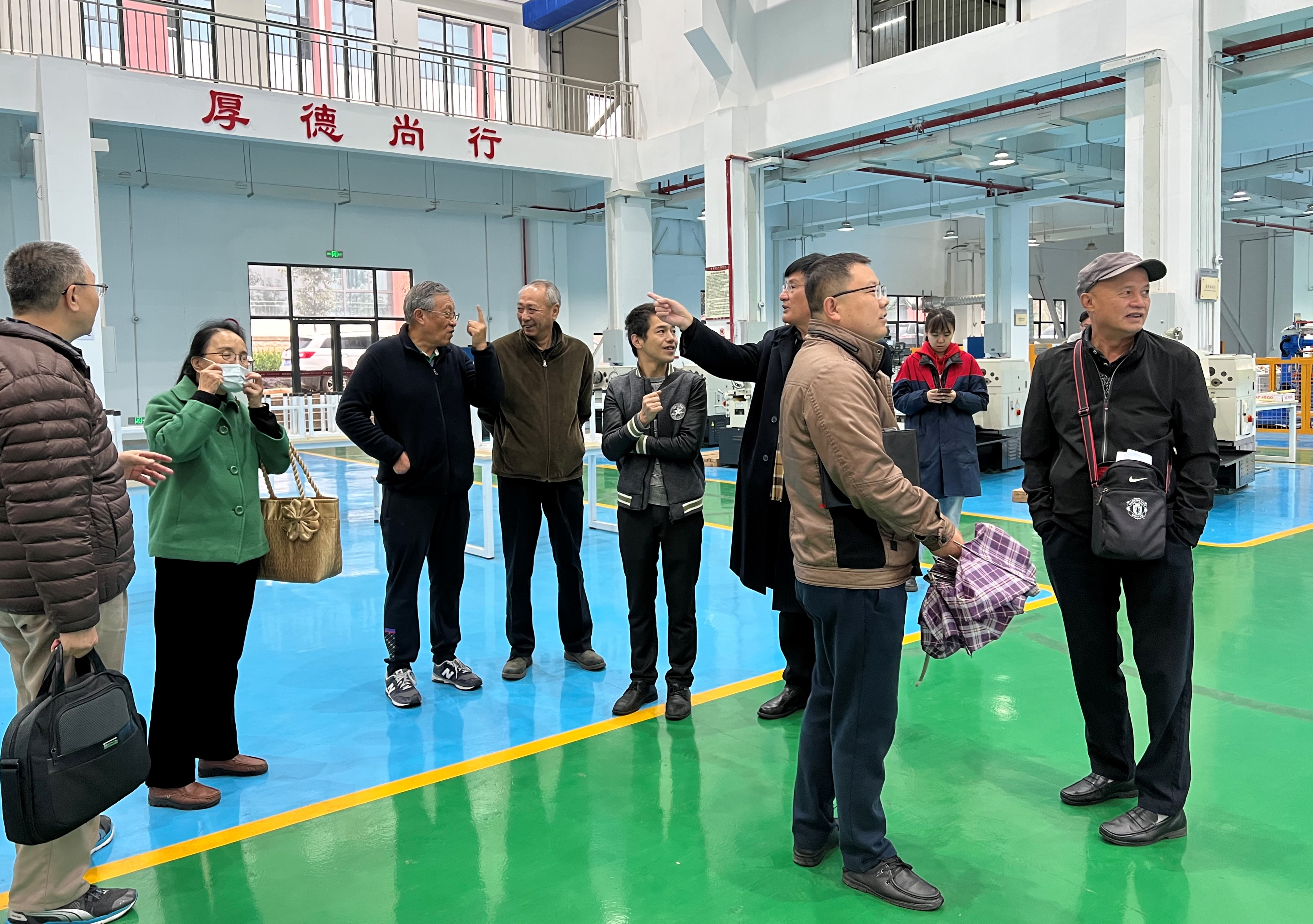 全面开展实验室安全专项检查，巩固筑牢生命安全防线 第 2 张