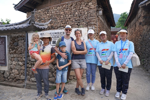 【魅力工程】-建筑工程学院专业实践“三下乡”系列（三）---参观洛克故居 宣传资助政策 第 8 张