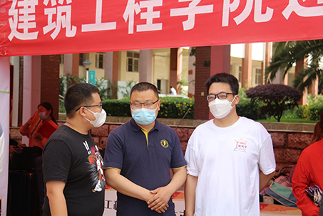 【魅力工程】- 朗朗金秋，愿明天灿烂辉煌--建筑工程学院2022级普通本科新生报到进行时！ 第 3 张