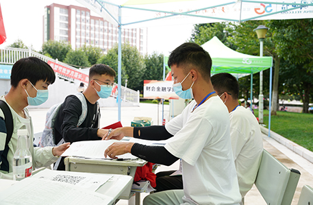 【魅力工程】- 朗朗金秋，愿明天灿烂辉煌--建筑工程学院2022级普通本科新生报到进行时！ 第 12 张