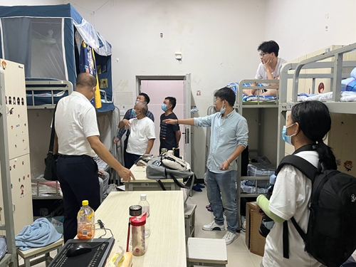 【魅力工程】-“凝心聚力战疫情，温情关怀暖人心”—建筑工程学院开展新生慰问走访！ 第 7 张