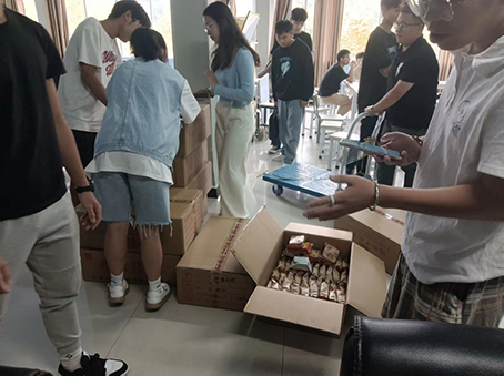 【魅力工程】- 浓情中秋月，礼赞教师情——建筑工程学院祝愿大家双节快乐！ 第 2 张