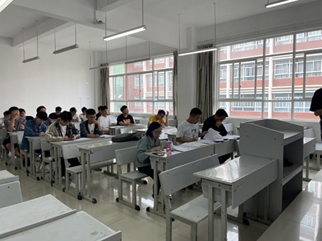 【魅力工程】- 云南经济管理学院建筑工程学院 举行2023届土木工程专业 本科毕业设计开题答辩 第 2 张