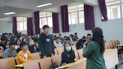 【魅力工程】-“强化就业政策,促进高质就业”——建筑工程学院就业指导招聘会顺利举办! 第 4 张 【魅力工程】-“强化就业政策,促进高质就业”——建筑工程学院就业指导招聘会顺利举办! 第 4 张