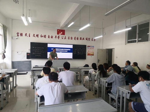 13.jpg 【魅力工程】-2022级本科建筑学美术采风教学活动 第 4 张