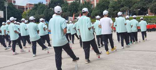 【魅力工程】-军训进行时（二）——以军训之名，赴青春之约 第 4 张