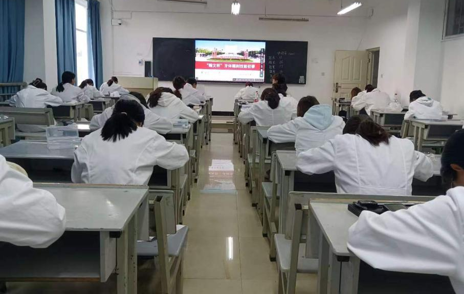 巧手雕化 形刻于心丨口腔医学技术专业技能展 第 7 张 巧手雕化 形刻于心丨口腔医学技术专业技能展 第 7 张