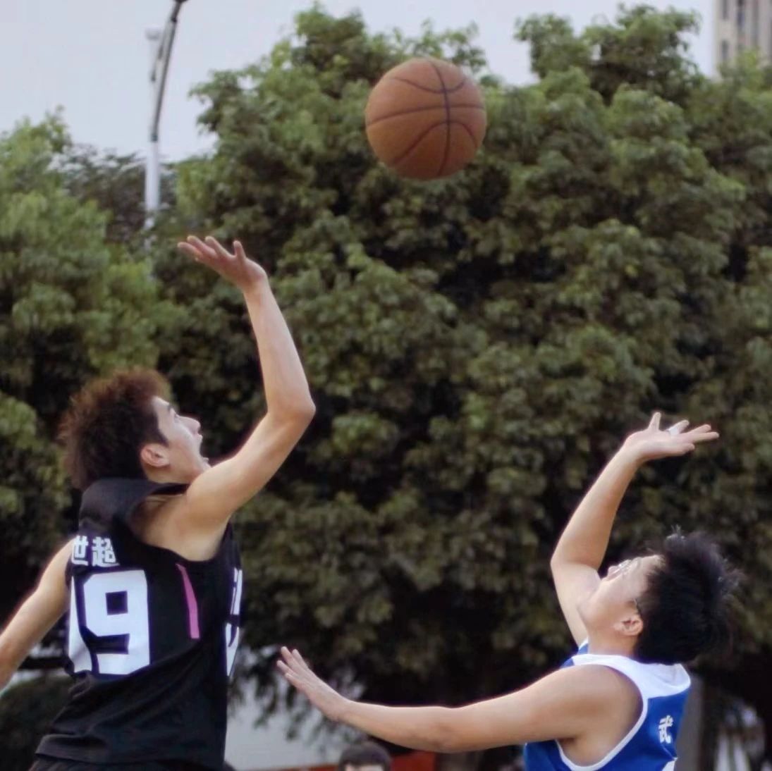 迎“篮”而上，精益“球”精丨云南经济管理学院医学院2023年迎新杯篮球赛开幕式 第 10 张