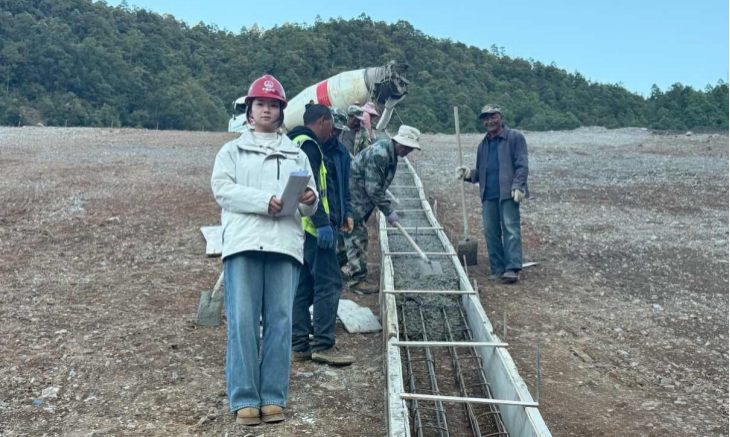 刘佳.png 刘佳.png