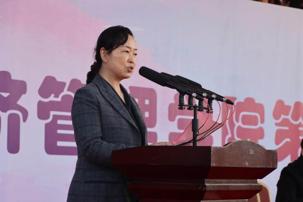 绿茵逐梦，医心启航 ——云南经济管理学院运动会开幕式暨首日赛事精彩速递 第 3 张