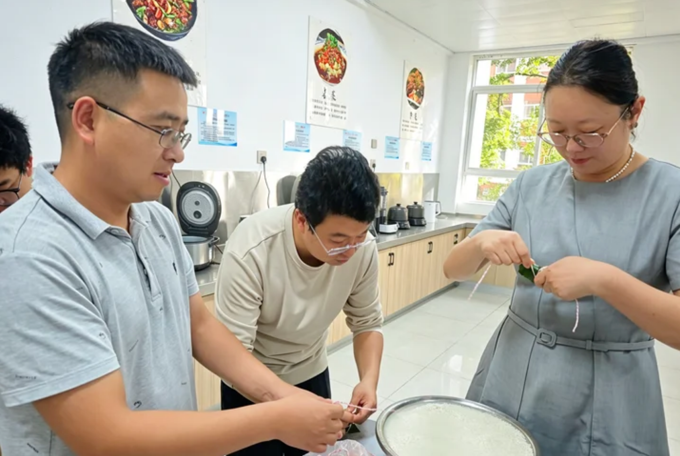 屏幕截图 2026-06-23 215845.png 屏幕截图 2026-06-23 215845.png