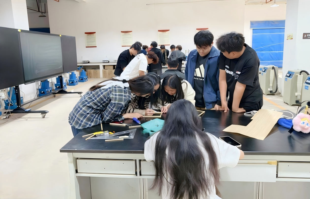 图片2(1).png 图片2(1).png